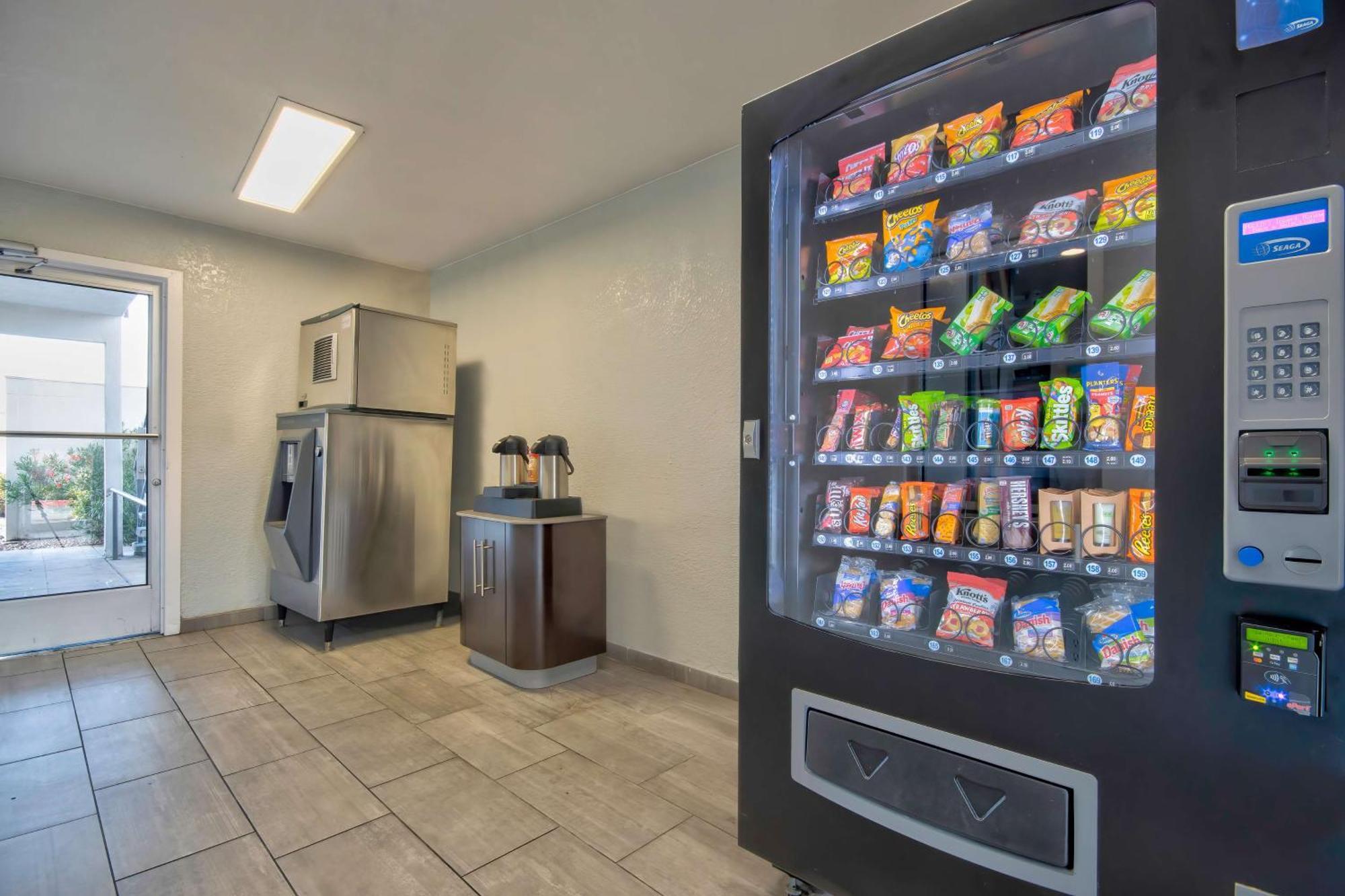 Studio 6 Albuquerque Nm Midtown Экстерьер фото